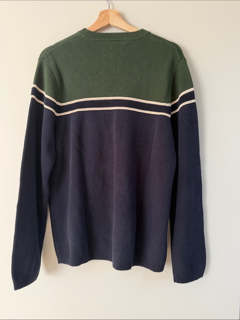 Vintage Abercrombie & Fitch Green, Navy & Cream Crewneck Sweater - Picture 3 of 4